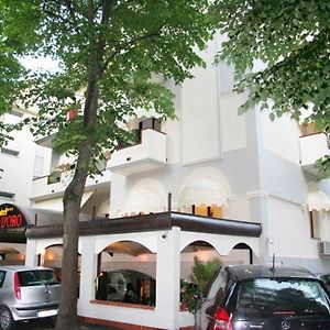 Hotel Trio d'Oro